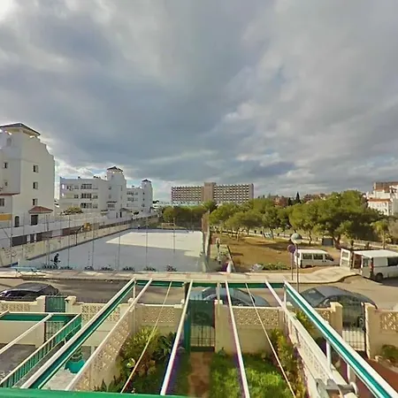 Tranquilo , Soleado Cerca De La Playa * Торремолинос