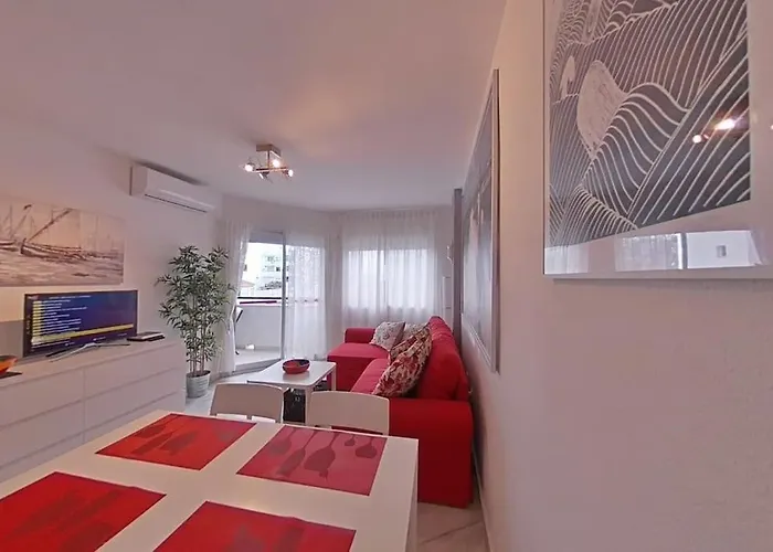 Apartamento Tranquilo , Soleado Cerca De La Playa